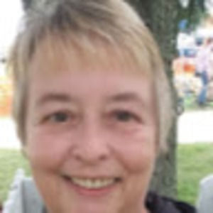 Meet your Posher, Rena